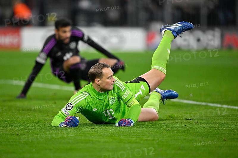 Goalkeeper Manuel Neuer FC Bayern Muenchen FCB (01) Action, Champions League, Allianz Arena, Munich, Bavaria, Germany, Europe