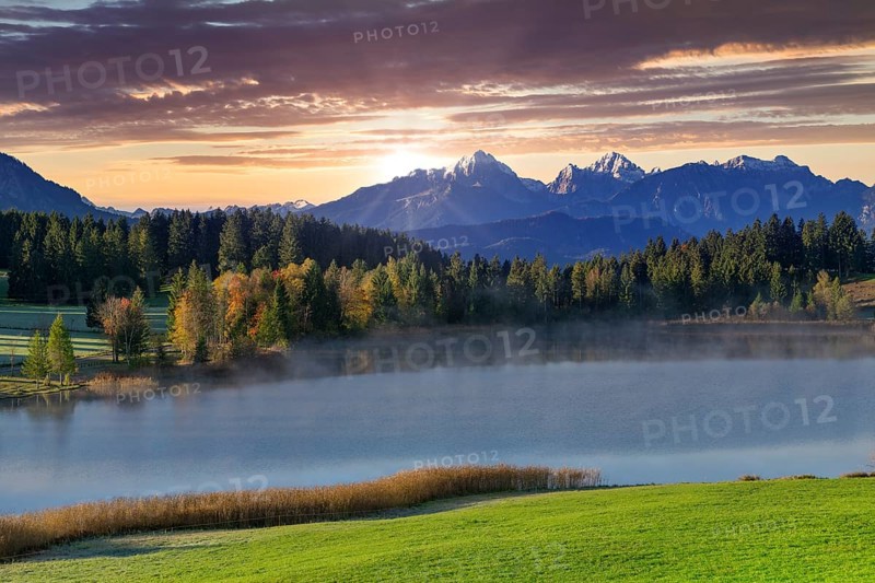 Hegratsrieder See near Füssen, storm clouds, sun, AllgÃ¤u Alps, AllgÃ¤u, Bavaria, Germany, Europe
