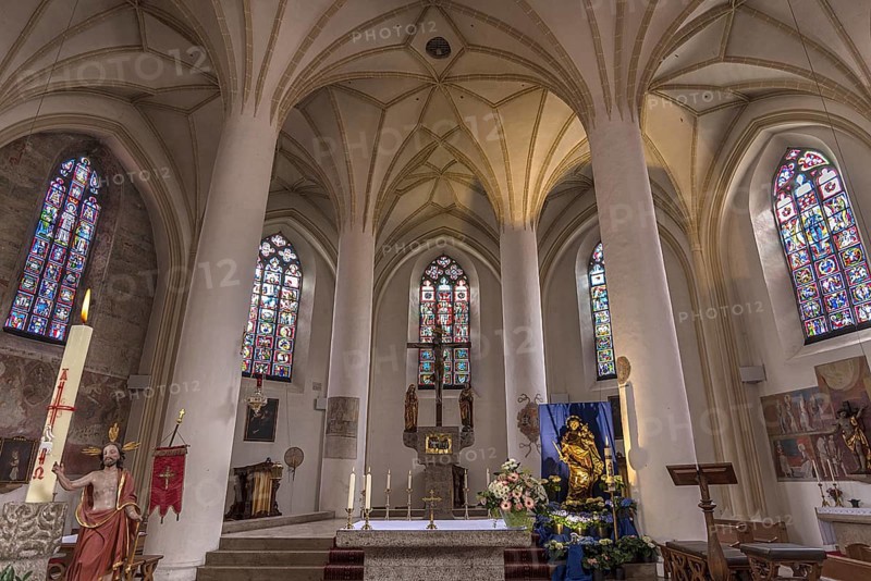 Interior of the town parish church of St. Jakob, Schrobenhausen, Upper Bavaria, Germany, Europe