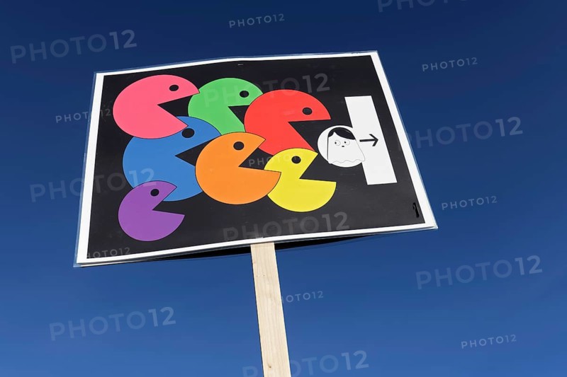 Colourful banner with cartoon, colourful figures chase Hitler away, large demonstration against right-wing extremism and AfD on 27.1.2024 in Düsseldorf, North Rhine-Westphalia, Germany, Europe