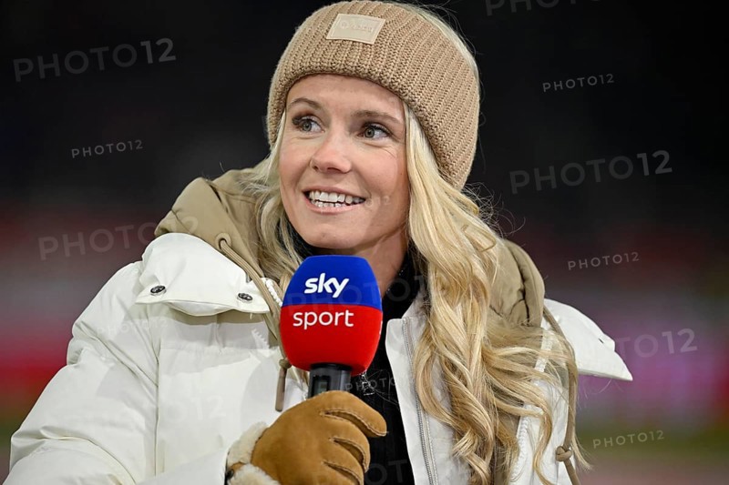 SKY TV expert Julia Simic, former footballer, in an interview, microphone, mike, logo, portrait, headband, gloves, winter, smiles, MHPArena, MHP Arena Stuttgart, Baden-Württemberg, Germany, Europe