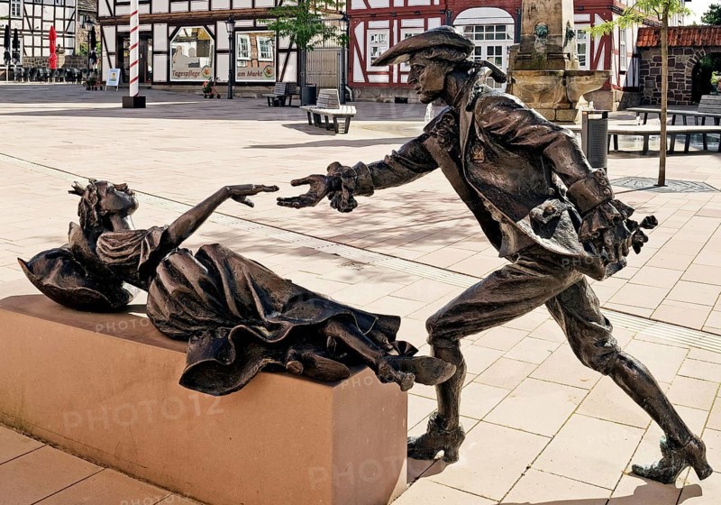 Sleeping Beauty sculpture by Karin Bohrmann-Roth in the old town, fairy tale based on the Brothers Grimm, Hofgeismar, Hesse, Germany, Europe
