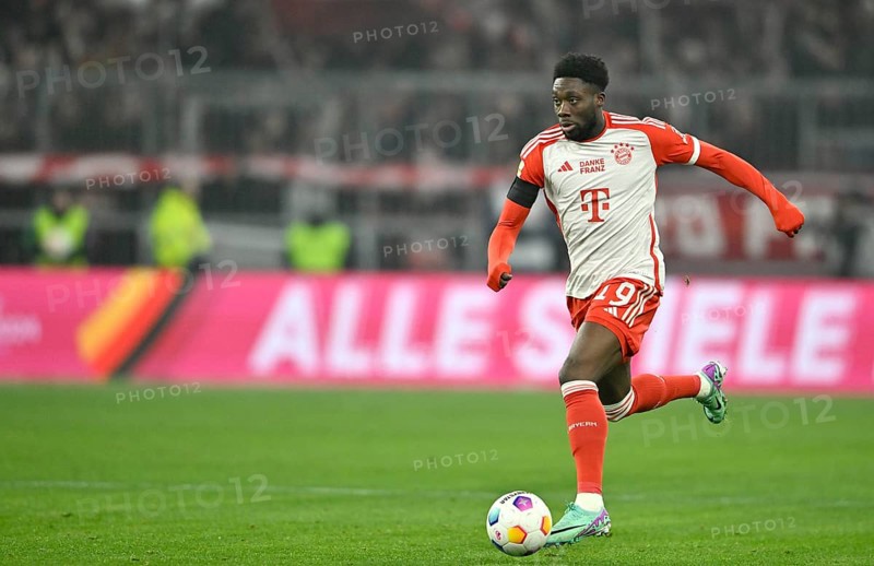 Alphonso Davies Bayern FC Munich FCB (19) Action Allianz Arena, Munich, Bavaria, Germany, Europe