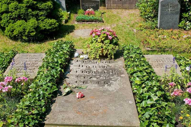 The Trinitatisfriedhof cemetery in Dresden's Johannstadt district is one of the city's burial grounds originally laid out as an epidemic cemetery alongside the Eliasfriedhof cemetery. Due to its artistic design, it is one of the most important cemeteries in Dresden in terms of urban history and cultural history and is the fifth largest cemetery in the city. Grave of Caspar David Friedrich