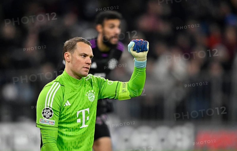 Goalkeeper Manuel Neuer FC Bayern Muenchen FCB (01) Action, cheer, gesture, gesticulation, Champions League, Allianz Arena, Munich, Bavaria, Germany, Europe
