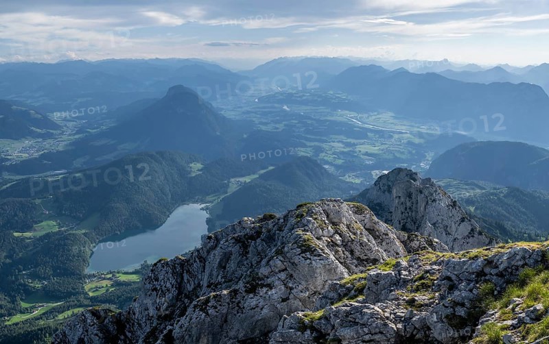 View of Hintersteiner See and Inntal, Kaisergebirge, Wilder Kaiser, Kitzbühler Alps, Tyrol, Austria, Europe