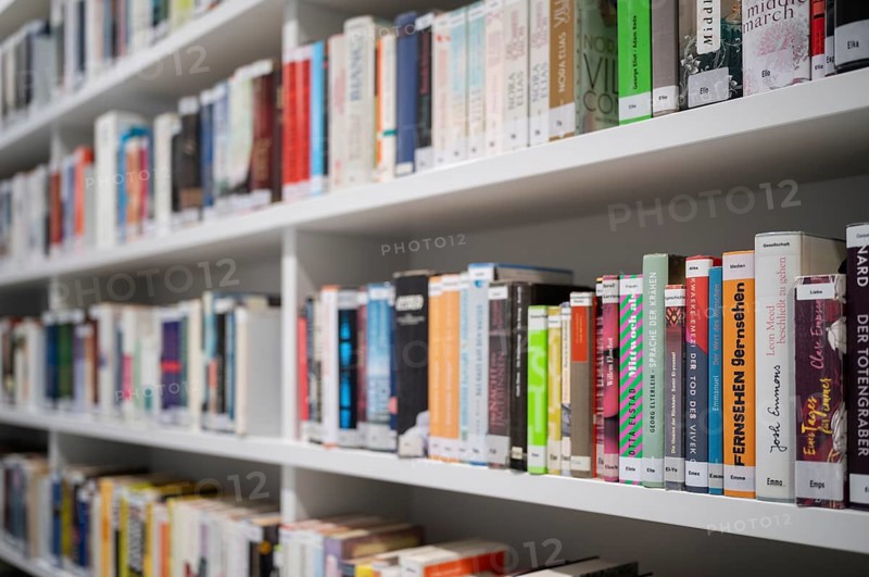Interior photograph, bookshelf, books, city library, architect Eun Young Yi, Stuttgart, Baden-Württemberg, Germany, Europe