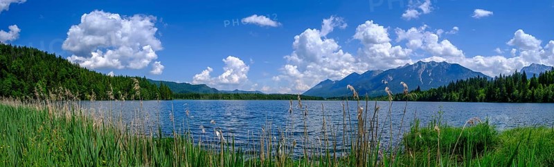 Barmsee, Karwendel mountains in the background, Krün, Werdenfelser Land, Upper Bavaria, Bavaria, Germany, Europe
