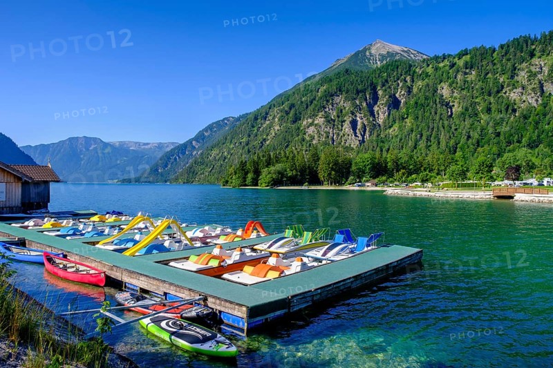 Bathing beach with boat hire, near Achenkirch, Achensee, Tyrol, Austria, Europe