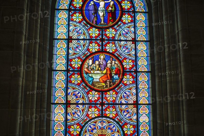 Church window, Jesus at the Last Supper, Basel Minster, Basel, Canton of Basel-Stadt, Switzerland, Europe