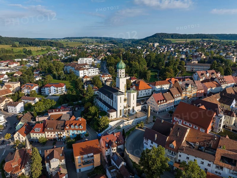 Aerial view of the town of Stockach with the church of St. Oswald in the upper town, historic town centre, Hegau, Constance district, Baden-Württemberg, Germany, Europe