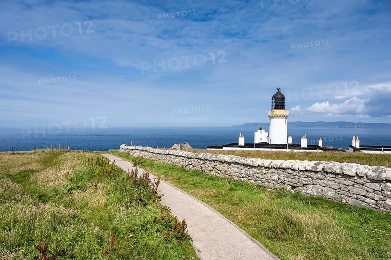 Dunnet Head Lighthouse at the northernmost point of the British Main Island, County Caithness, Scotland, United Kingdom, Europe