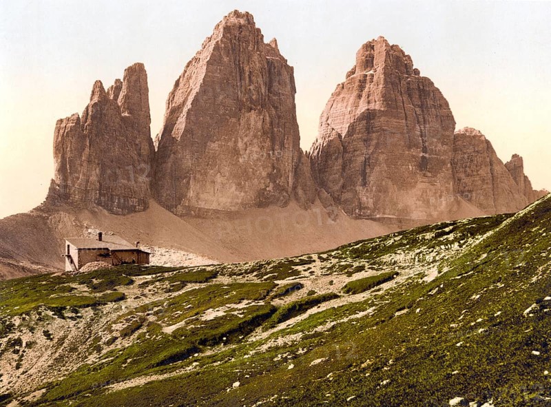 Landro, die drei Spitzen, Drei Zinnen, Tyrol, ehemals Österreich-Ungarn, jetzt Südtirol, Italien, um 1890, Historic, digitally restored reproduction from a 19th century original, the three Spires, Tyrol, former Austro-Hungary, now South tyrol, Italy, 1890, Historic, digitally restored reproduction from a 19th century original, Europe