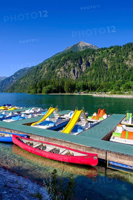 Bathing beach with boat hire, near Achenkirch, Achensee, Tyrol, Austria, Europe