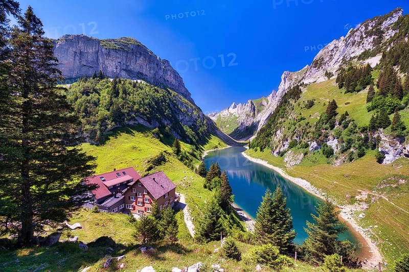 FÃ¤hlensee with Bollenwees mountain inn in Alpstein, Appenzell Alps, Canton Appenzell Innerrhoden, SwitzerlandBollenwees mountain inn