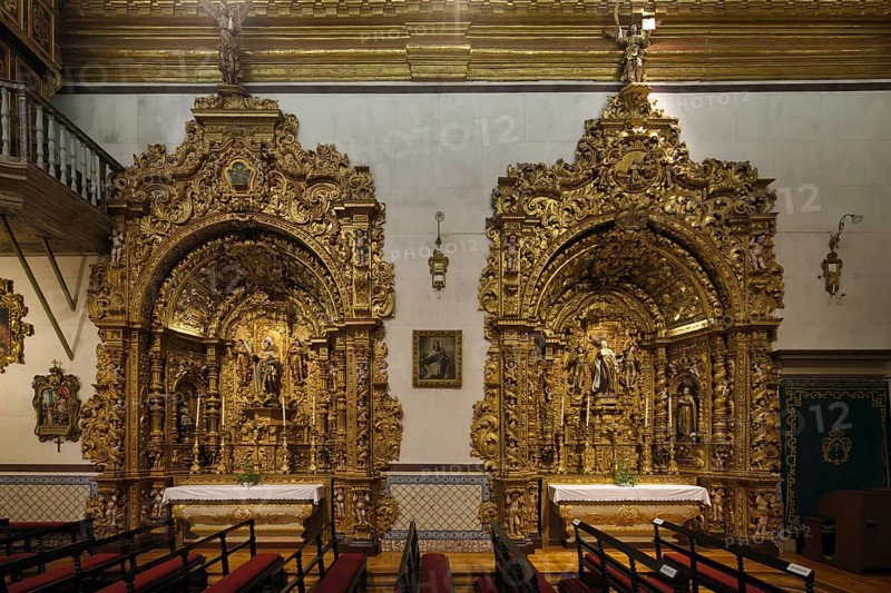 Church of the Third Order of Our Lady of Mount Carmel, Lateral altar and chapel, Faro, Algarve, Portugal, Europe