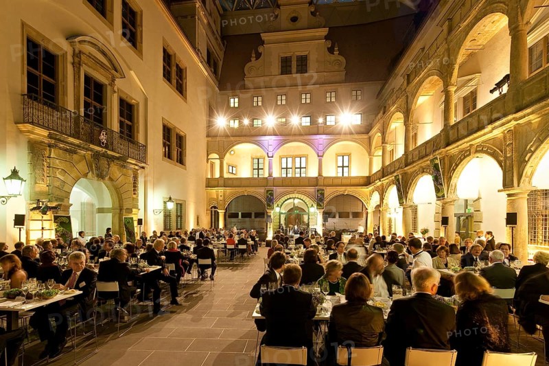 Residential palace small courtyard