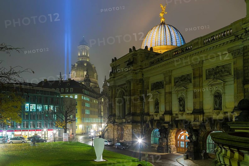 Georg Treu Platz with the building of the Neuer SÃ¤chsischer art society, the Coselpalais and the Church of Our Lady