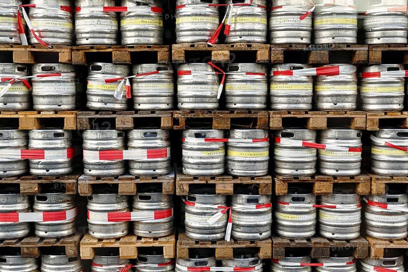 Pallets stacked, many beer barrels labelled with deposit, full-size, Warsteiner Brewery, Warstein, Sauerland, North Rhine-Westphalia, Germany, Europe