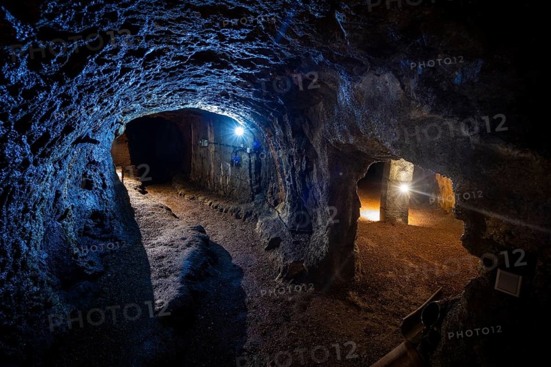 The total length of the passages under Geithain is 1100 m, of which 412 m are currently accessible. It is assumed that the beginnings of the gradual development of the underground passage system lie in the turbulent time in front of the foundation of the town. Guided tours through the passages are possible on request