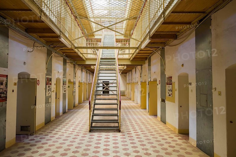 The KaÃŸberg prison is a place with a double dictatorship past. It served the Nazi judiciary as a remand and penal prison and, after the end of the Second World War, first the Soviet secret service (NKVD) and later the GDR secret police (MfS) as a remand prison