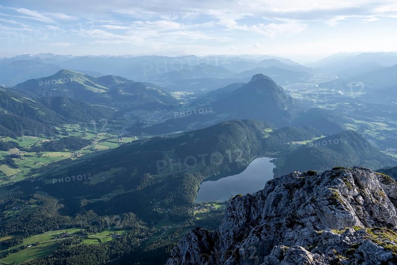 Evening atmosphere View from Scheffauer on Hintersteiner See and Inntal, Kaisergebirge, Wilder Kaiser, Kitzbühler Alpen, Tyrol, Austria, Europe