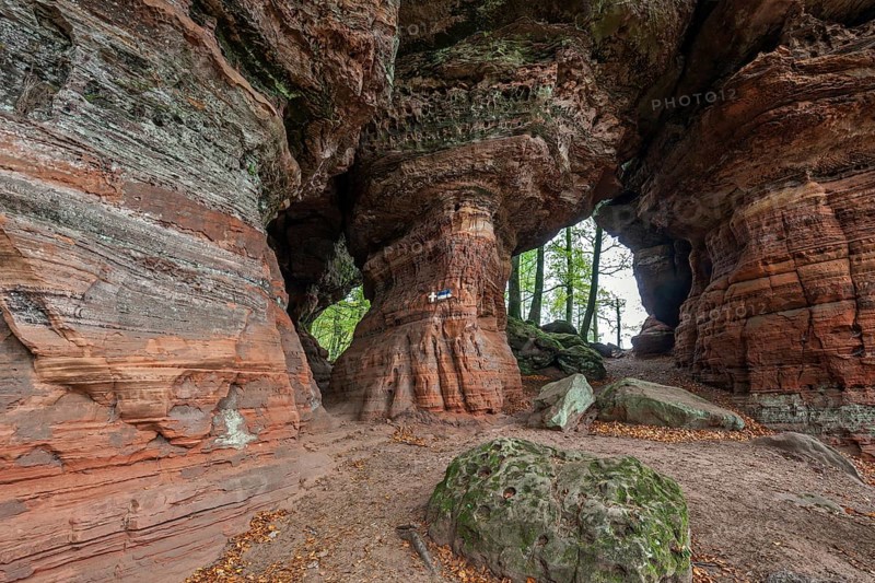Old castle rock, red sandstone rock formation, natural and cultural monument, Brechenberg near Eppenbrunn, Palatinate Forest, Rhineland-Palatinate, Germany, Europe