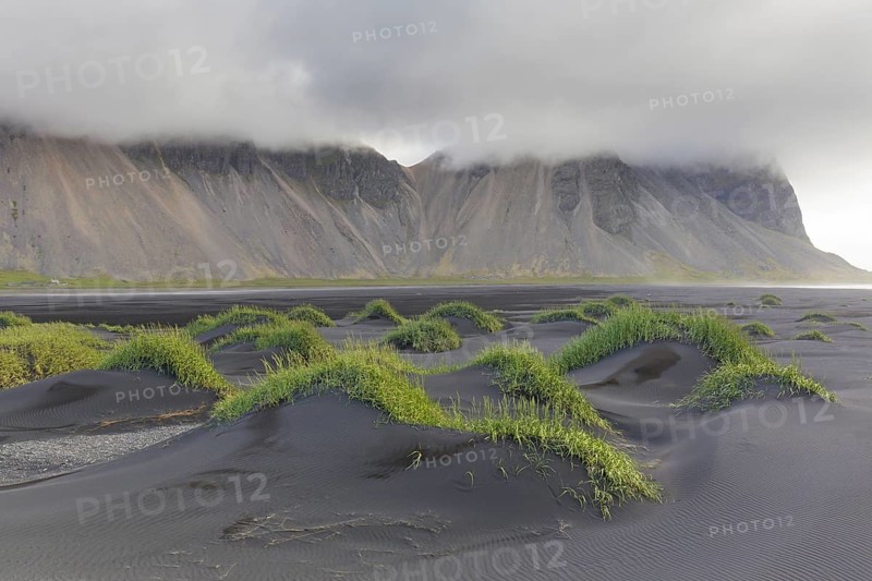 Vestrahorn, Vesturhorn, scree mountain made of gabbro and granophyre rocks, part of the Klifatindur mountain range at Stokksnes, Iceland, Europe