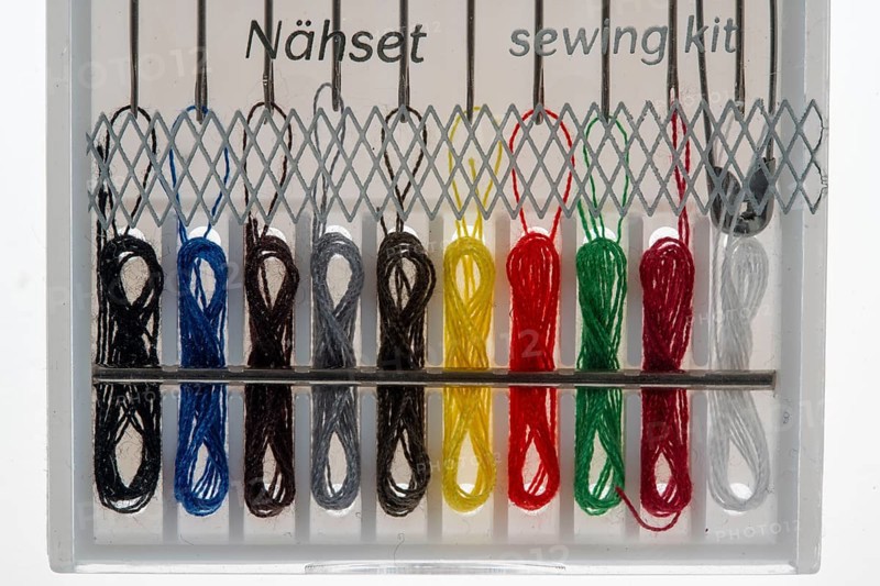 Sewing kit, sewing thread and sewing needles, already threaded, various colours, ready to sew, hotel amenities