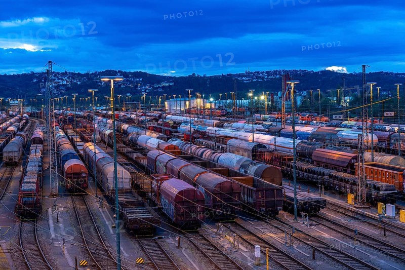 The Hagen-Vorhalle marshalling yard, one of the 9 largest in Germany, is located on the Wuppertal-Dortmund railway line and has 40 directional tracks on which goods trains are assembled, in the evening, North Rhine-Westphalia, Germany, Europe