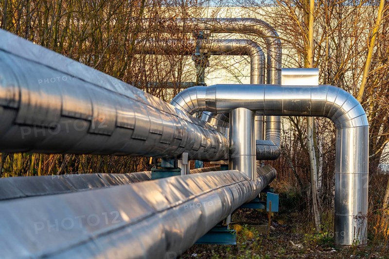 The Datteln 4 hard coal-fired power plant, operated by Uniper, on the Dormtund-Ems Canal, scheduled to go online in summer 2020 following the coal compromise, district heating pipelines, Datteln, Germany, Europe