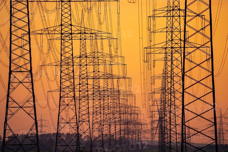 Extra-high-voltage lines, 380 KV, power line, the electricity comes from the Rhenish lignite mining area, at the Neurath power station, near Grevenbroich, Germany, Europe