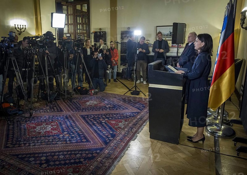 Annalena BÃ¤rbock (Alliance 90/The Greens), Federal Foreign Minister, photographed during her visit to Israel. Here is a press statement in Hotel King David. 'Photographed on behalf of the Federal Foreign Office'