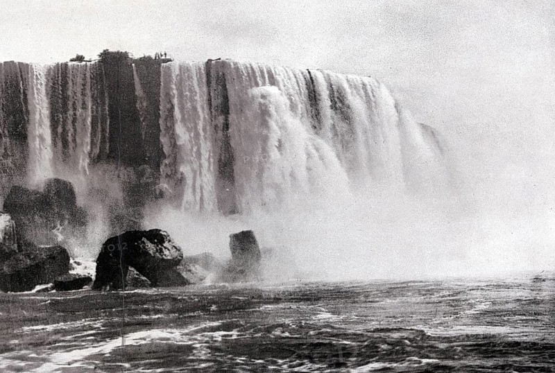 Niagara Falls, Canada, USA, Historical, digitally restored reproduction from a 19th century original, Record date not stated, North America