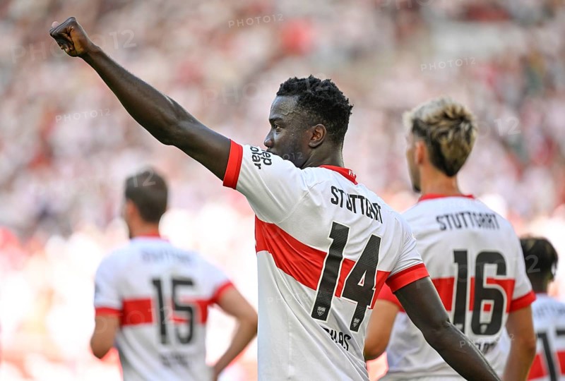 Goal celebration Silas Katompa Mvumpa VfB Stuttgart (14) Atakan Karazor VfB Stuttgart (16) MHPArena, MHP Arena Stuttgart, Baden-Württemberg, Germany, Europe