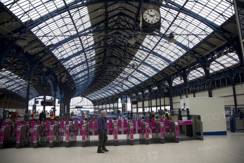 Ticket barriers, Brighton railway station, East Sussex, England, United Kingdom, Europe