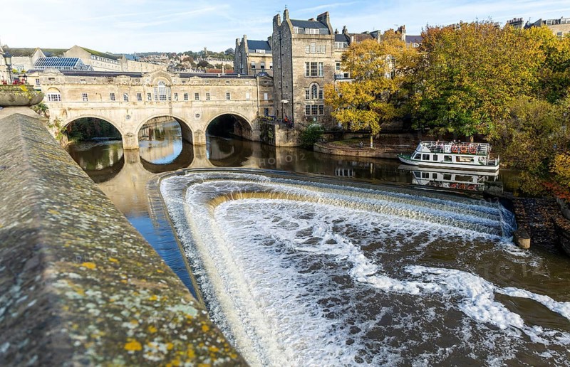 Pulteney Bridge, River Avon, Bath, Somerset, England, UK architect Robert Adam built 1774 Palladian style