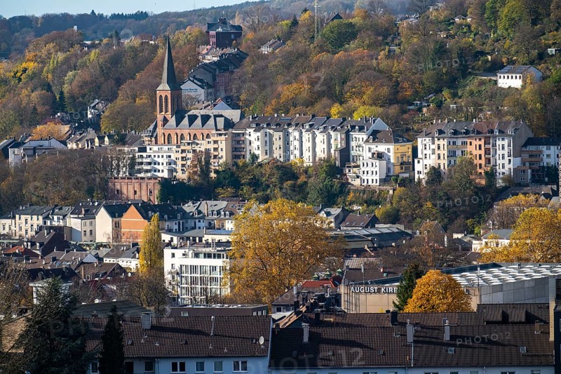 Panoramic view over Wuppertal, to the north, district Elberfeld West, view over the northern city to Wuppertal-Katernberg, North Rhine-Westphalia, Germany, Europe