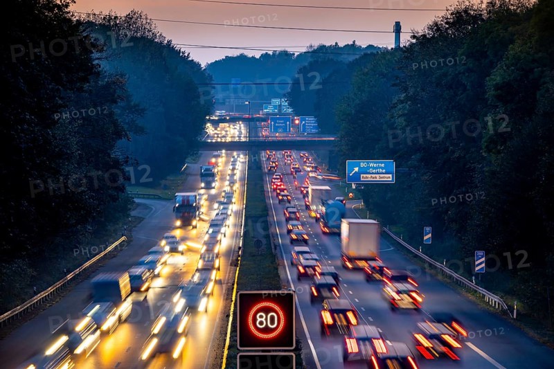 Motorway A40, Ruhrschnellweg, near Bochum, heavy evening traffic, in front of the motorway junction Bochum, A43, view in west direction