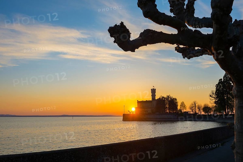 Montfort Castle, sunset, Langenargen, Upper Swabia, Lake Constance, Baden-Württemberg, Germany, Europe