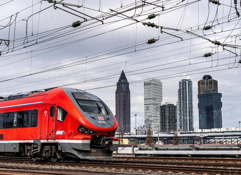 Regional train on the track in front of Frankfurt am Main main station, Skyline, Hesse, Germany, Europe
