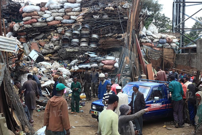 Addis Ababa, the Mercato in the Addis Ketema neighbourhood, old market district, recycling of scrap metal, Ethiopia, Africa