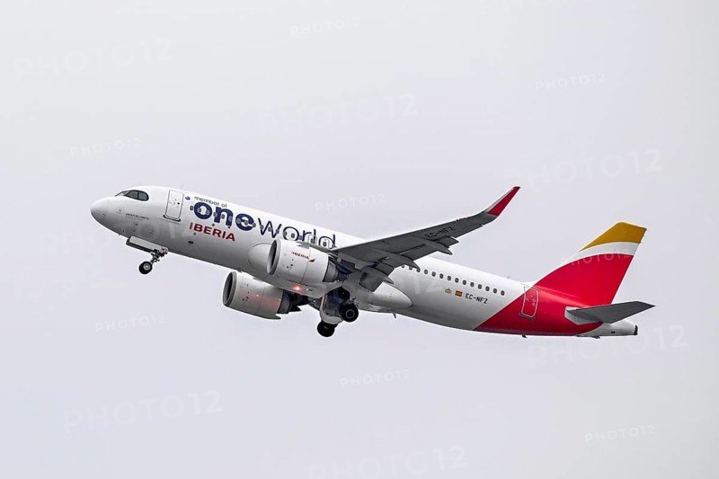 Aircraft Iberia, Airbus A320neo, EC-NFZ