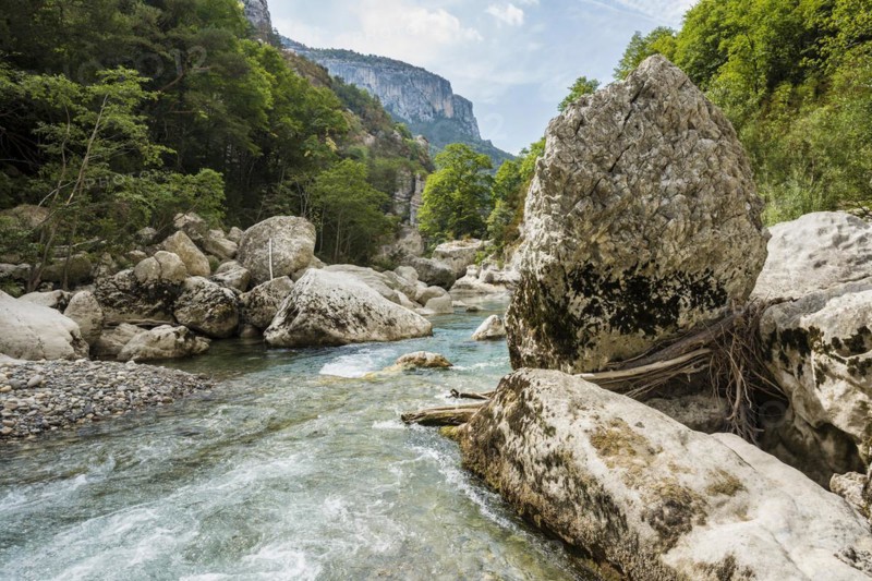 Verdon Gorge, Gorges du Verdon, Verdon Regional nature park Park, Provence, Provence-Alpes-Cote-d'Azur, South of France, France, Europe
