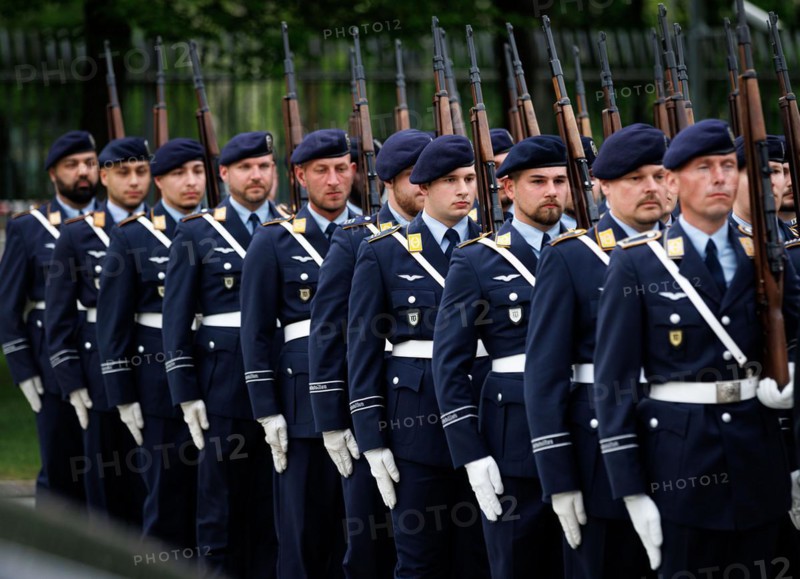 Air force soldiers of the guard battalion, photographed during the final roll call of the Bundeswehr missions MINUSMA and EUTM Mali at the Federal Ministry of Defence in Berlin, 22.02.2024