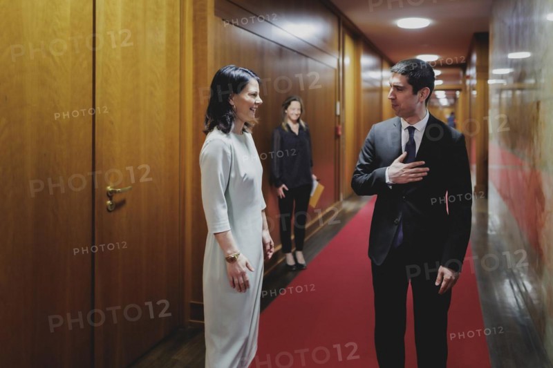 (L-R) Annalena BÃ¤rbock (Alliance 90/The Greens), Federal Foreign Minister, meets Mihai Popsoi, Foreign Minister of Moldova, for talks in Berlin, 9 April 2024 / Photographed on behalf of the Federal Foreign Office