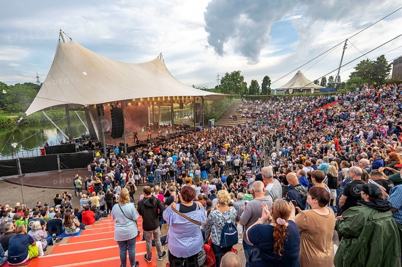 Concert in the Amphitheatre, Nordsternpark, on the Rhine-Herne Canal in Gelsenkirchen, North Rhine-Westphalia, Germany, Europe