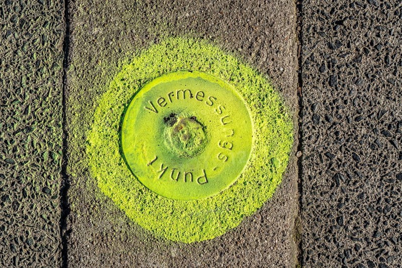 Surveying point, used for orientation, reference point, for surveying work