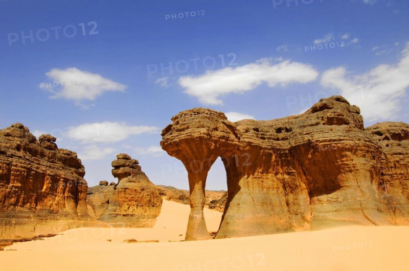 Desert landscape, Tin Akascheker, Algeria, rock formations, Algeria, Africa