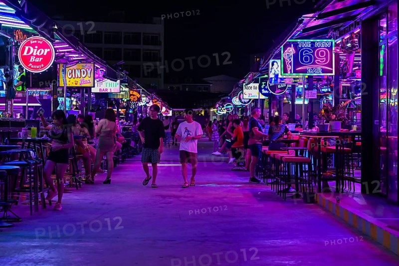 Nightlife bar complex